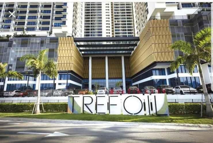 シャー・アラム Simple No 6- Trefoil Setia Alam- Near Setia Convention Centre Bed & Breakfast エクステリア 写真